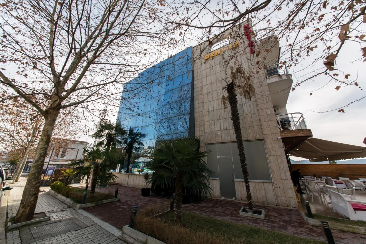 Hotel Denver Тирана Екстер'єр фото