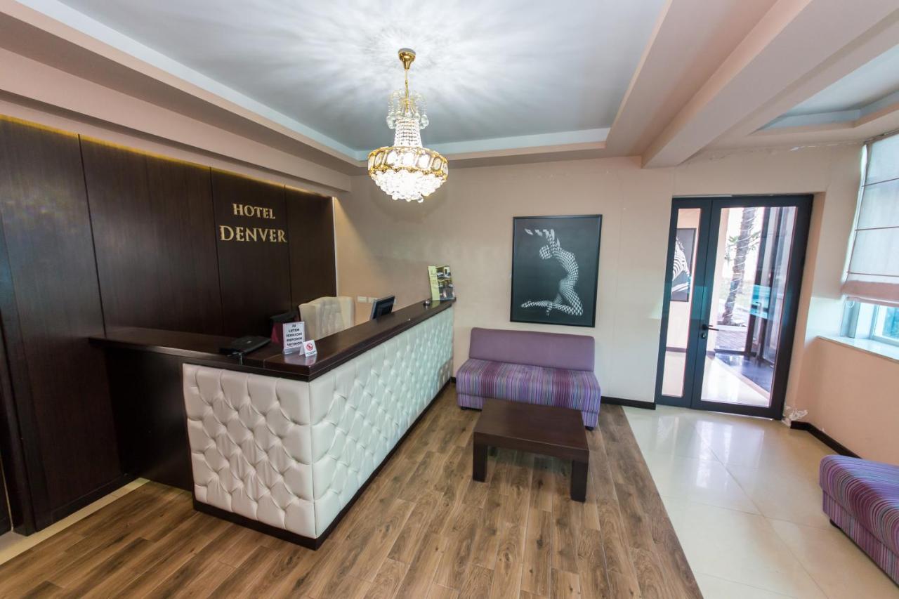 Hotel Denver Тирана Екстер'єр фото